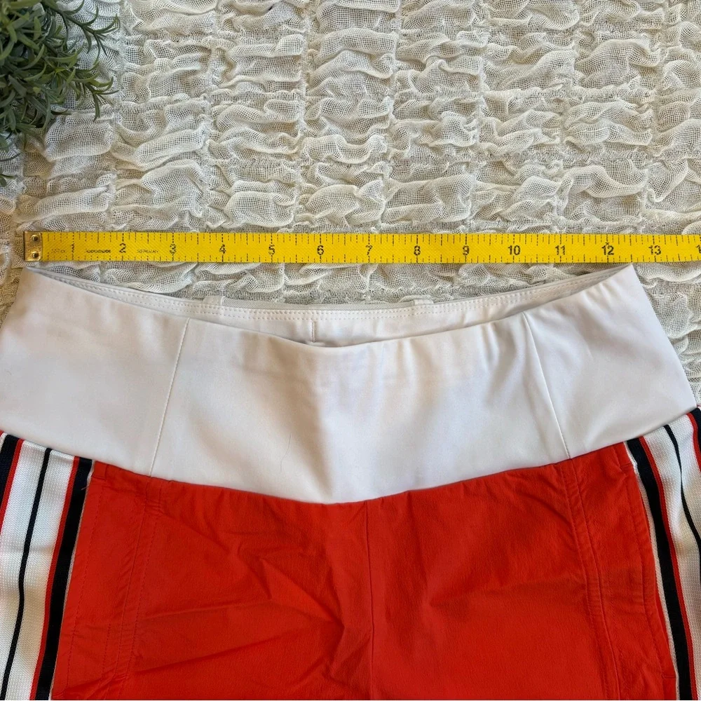 Athleta Ascender Running Hiking Athletic Gym Shorts Side Stripe Pockets sz 0